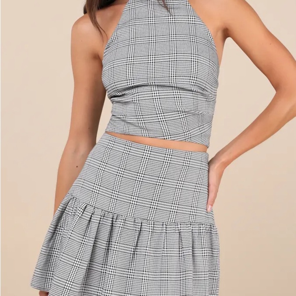 Lulus Plaid Halter Neck Skirt Set. NWT. Small